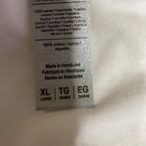 Women's Girl Adorable White Pug Dog Puppy T-Shirt - Picture 7 of 8